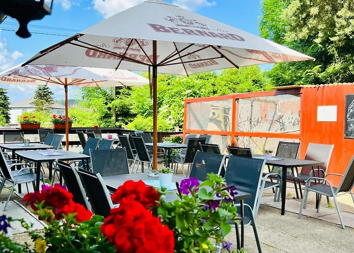 Отель Jef A Krcma U Rytire Doubice